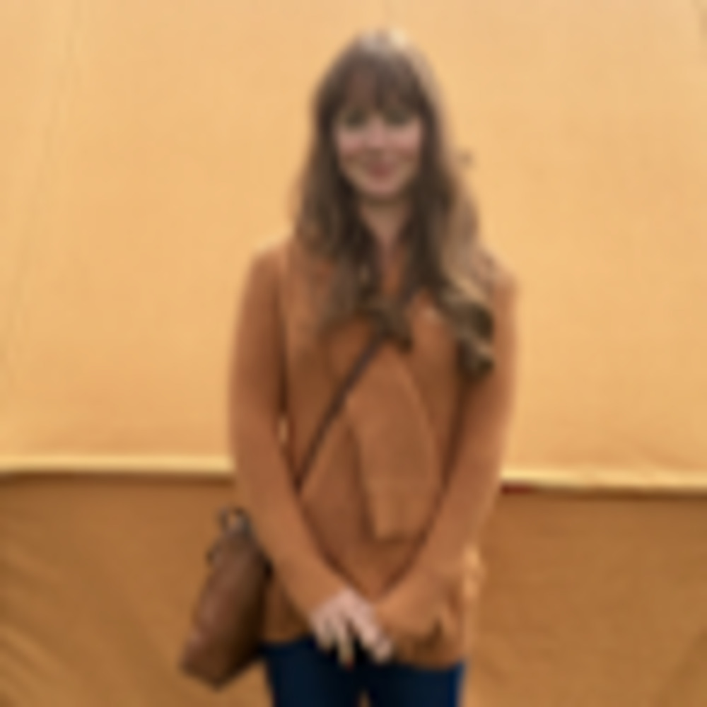 Meet your Posher, Sienna